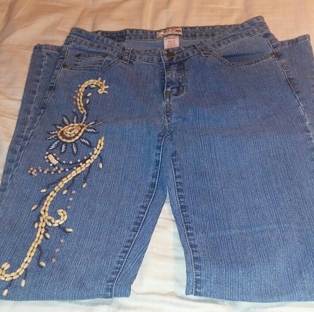 Jeans D embellished with beads, size 9